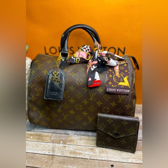 EVERYTHING IN PIC AVAILABLE!! - Picture 11 of 16